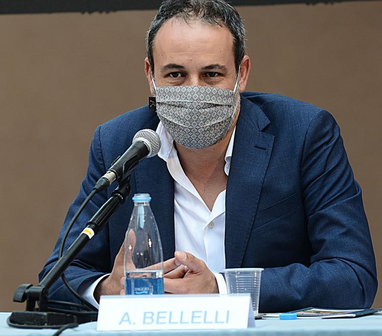 Pochesci svela il contagio sui social. Bellelli solidale