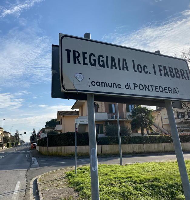 L’ingresso a I Fabbri in via delle Colline per Legoli (foto franco silvi)