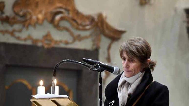 Folla all’addio a Enrico Ferri «Hai fatto grande la città» E in piazza c’è anche Renzi