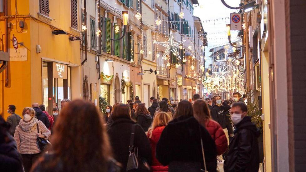 In calo sia i contagi che i ricoveri in ospedale