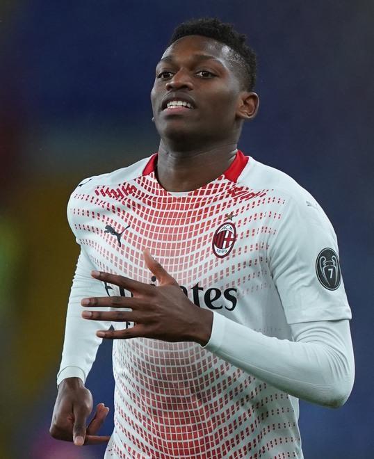 Leao, gol lampo da record diciannove anni dopo Poggi