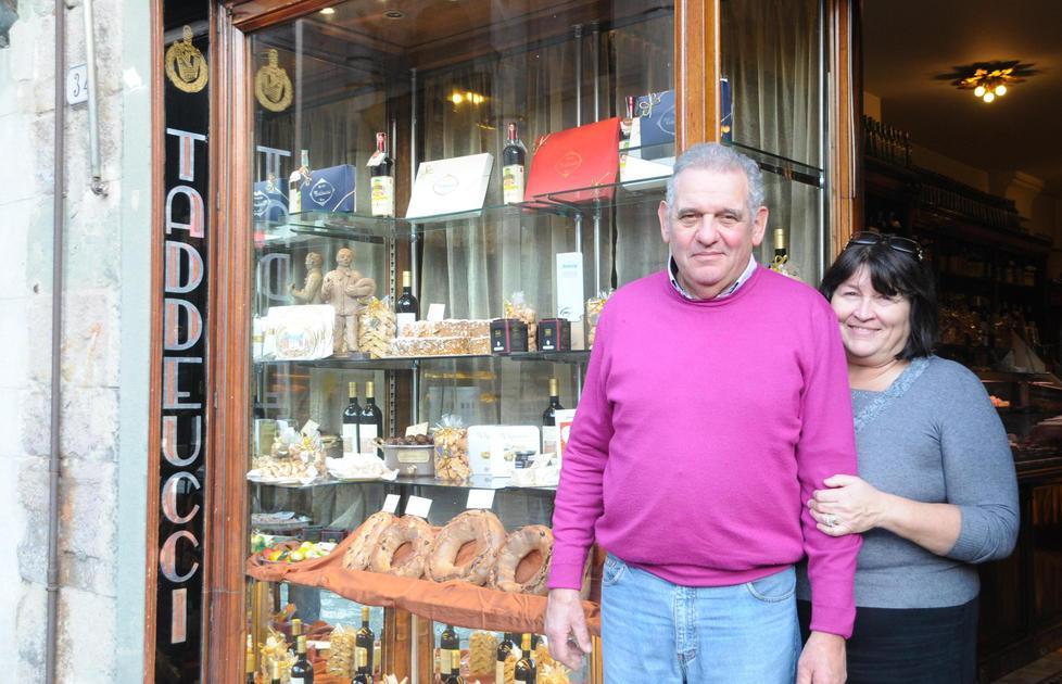 Addio a Manuela D’Angina, moglie del re del Buccellato: il ritratto