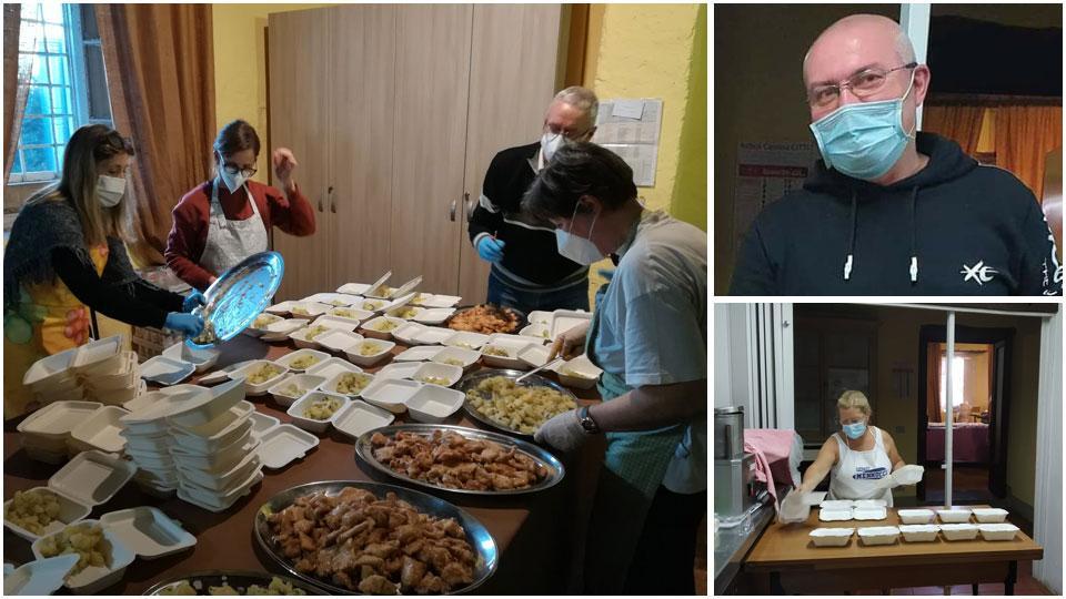 Nella foto grande a sinistra alcuni volontari della Mensa della solidarietà di Segromigno in Monte impegnati nella preparazione di uno dei pasti che distribuiscono a chi è in difficolta, nella foto a destra, dall’alto: Paolo Cecchini, coordinatore della struttura e un’altra volontaria impegnata nello sporzionamento dei pasti
