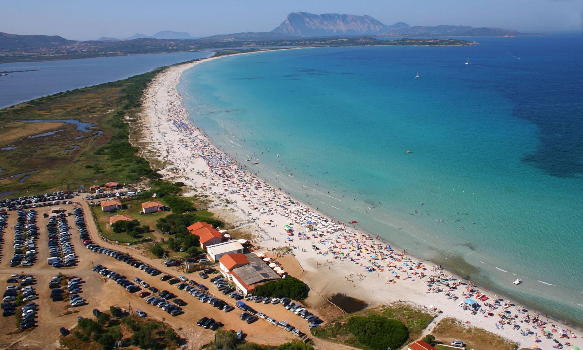 Federalberghi contesta il bando regionale (R)esistere: "Troppe criticità" 