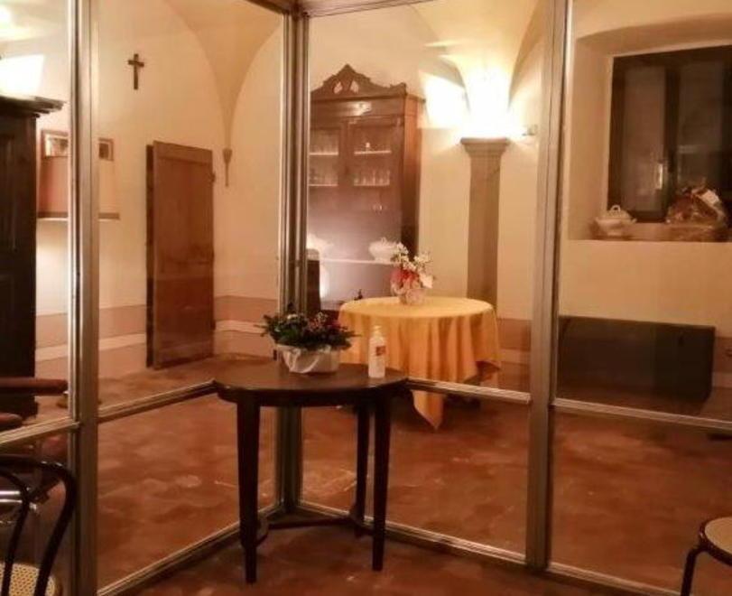 Il regalo di Natale per gli anziani: nella rsa due stanze degli affetti 