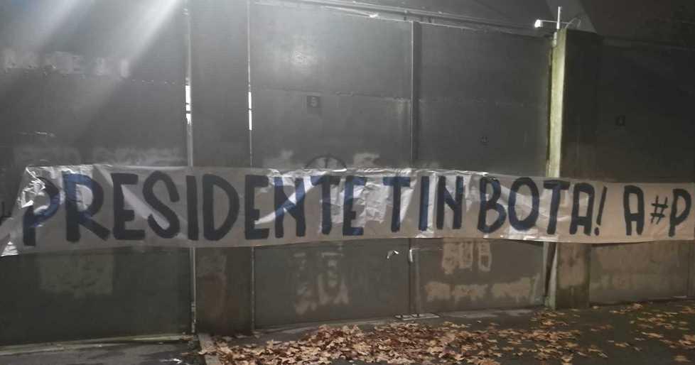 I tifosi accanto a Sghedoni