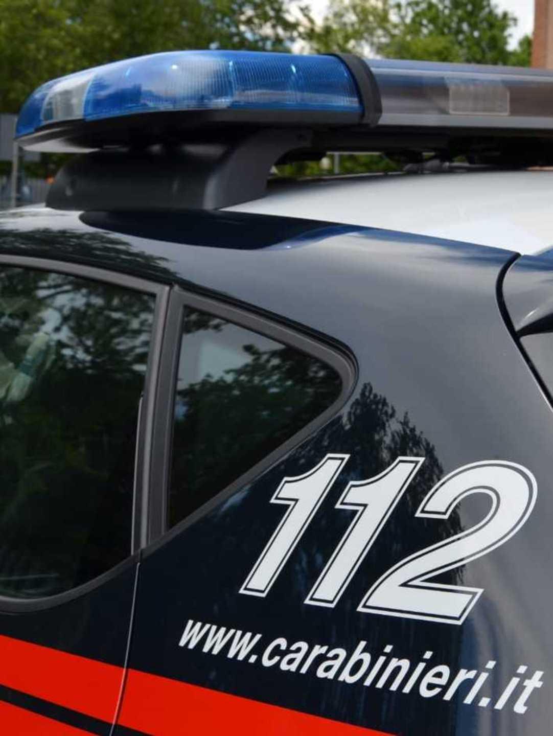 Esalazioni di monossido dal camino, 58enne sarda muore nel Reggiano