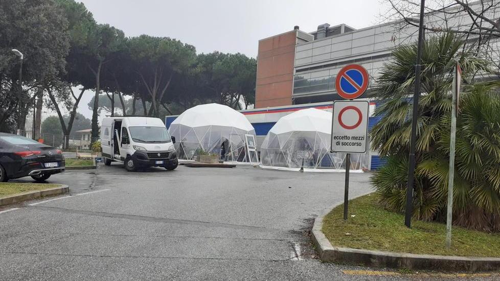 Due cupole per l’ingresso in pronto soccorso