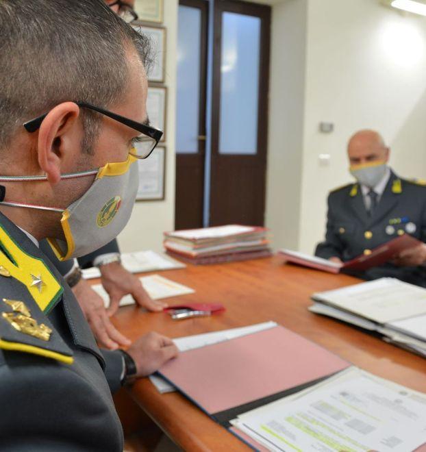 Agente di commercio finisce nei guai: 60mila euro di evasione
