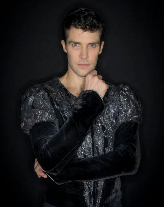 Si danza e si canta con Roberto Bolle per salutare il 2021 E c’è anche Vasco 