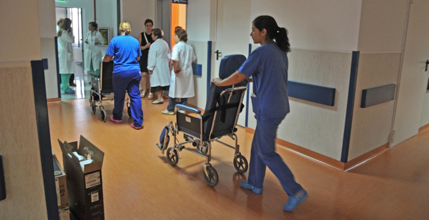 Reparti in difficoltà al San Martino 