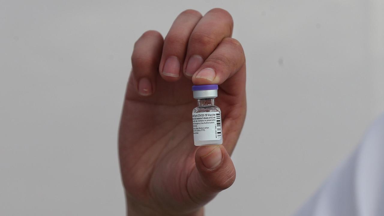 Domani le prime dosi del vaccino Pfizer in Sardegna