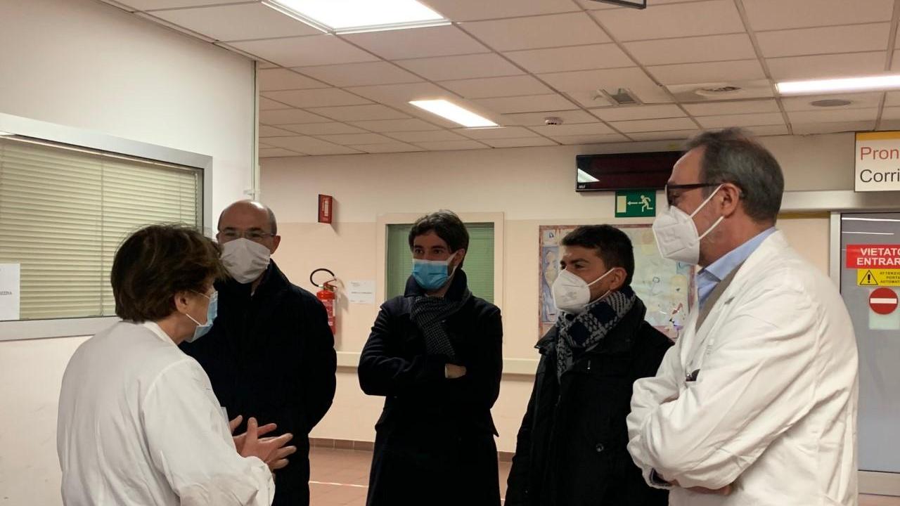 Covid, una vittima nel Reggiano: a Brescello morto un uomo di 76 anni