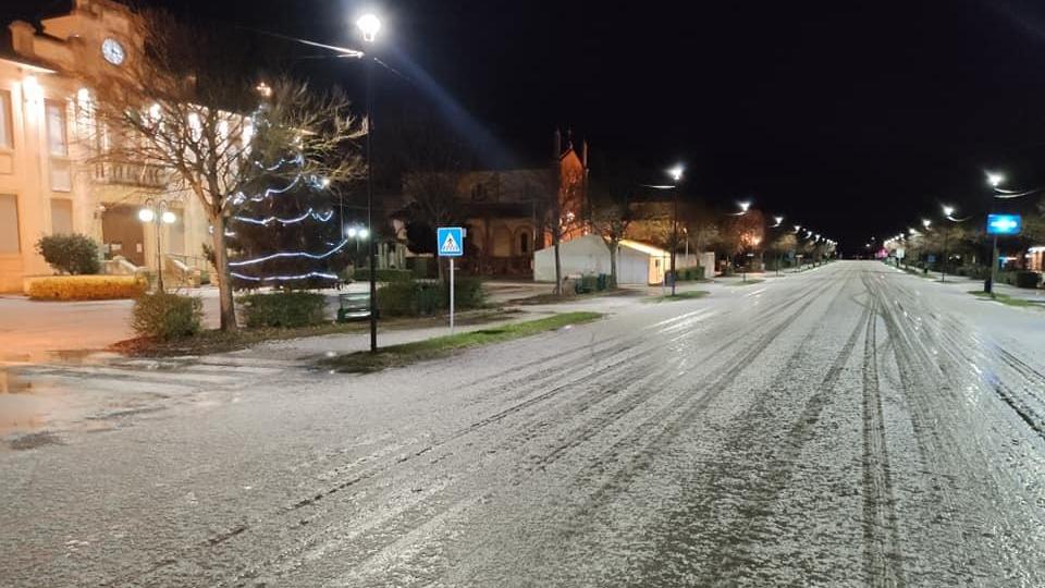Jolanda di Savoia imbiancata dalla grandinata