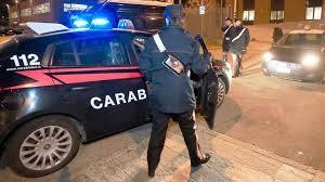 Modena, tenta di fuggire ai controlli, scoperto con la cocaina