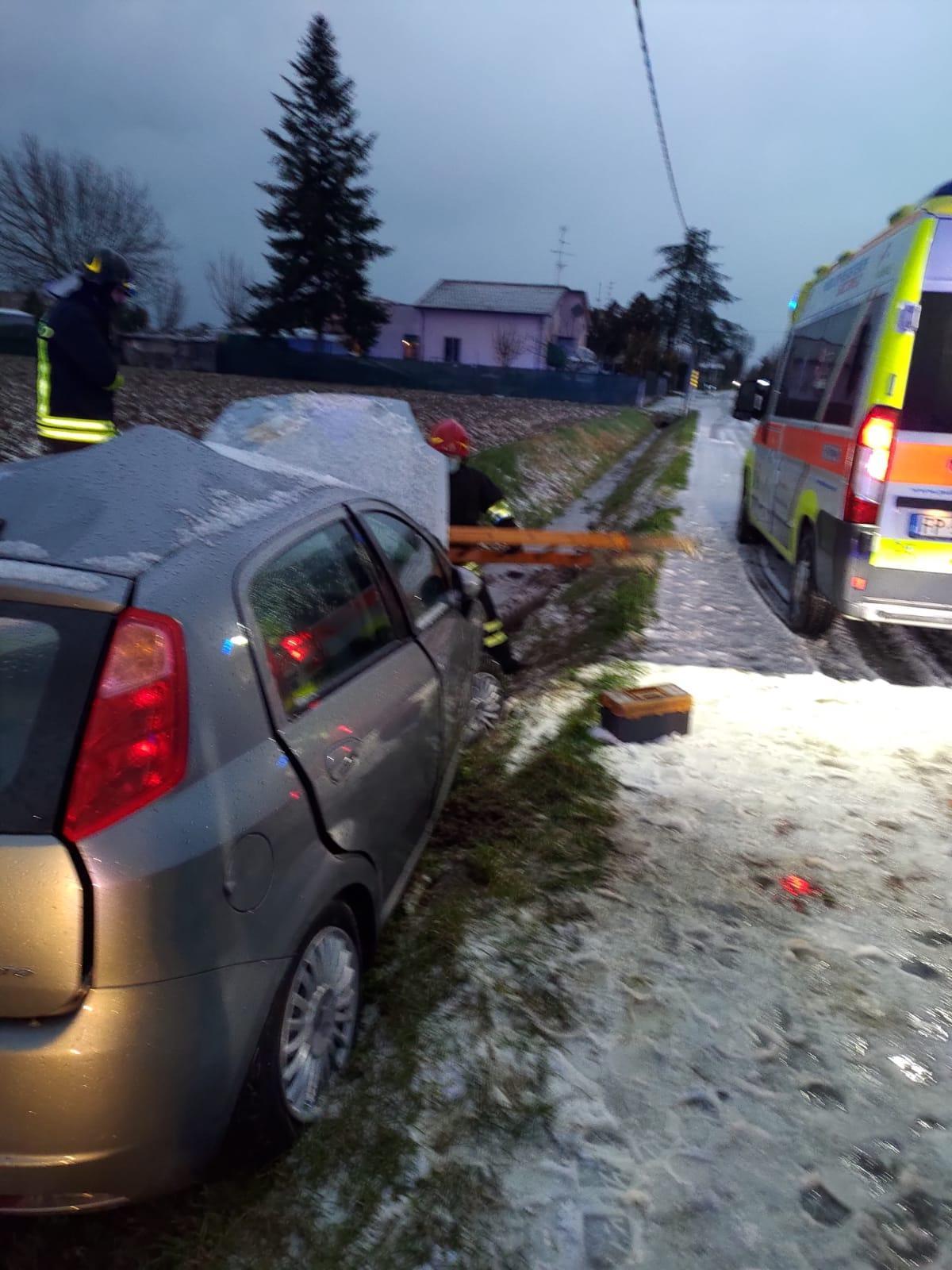Castelnovo Sotto, giovane di 23 anni muore il giorno di Natale