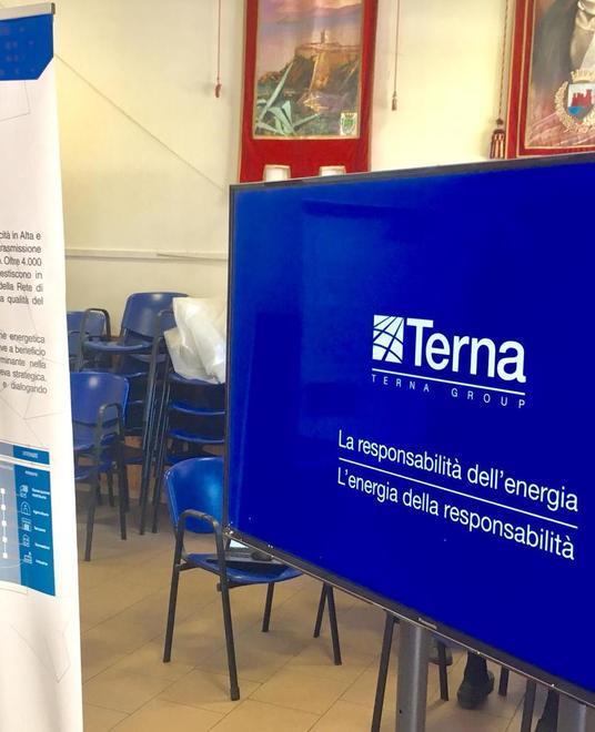 Polemica su Sacoi, la maggioranza: «Con Terna un accordo che porta benefici» 