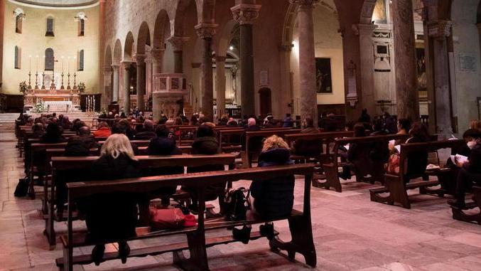 Alle 20 la messa della notte santa