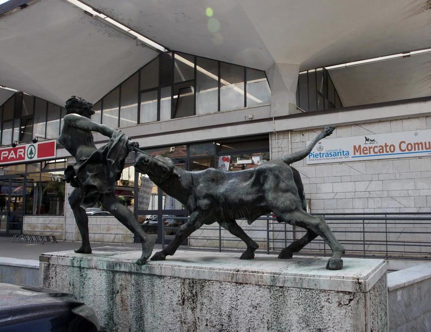 Via libera alla Fondazione che gestirà il Museo Mitoraj 