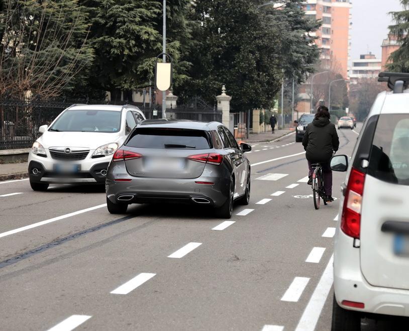 Per i ciclisti due corsie di un metro e mezzo E a Torrenova zona 30 