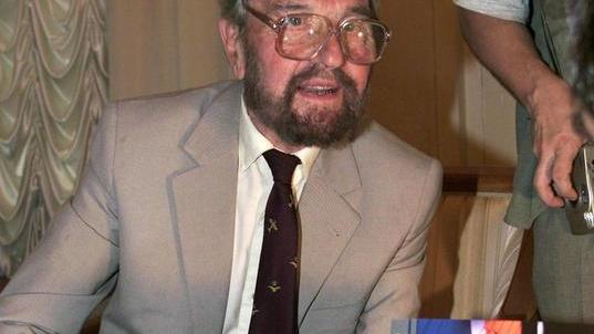 Morto George Blake, la super spia che mise in crisi l’Occidente