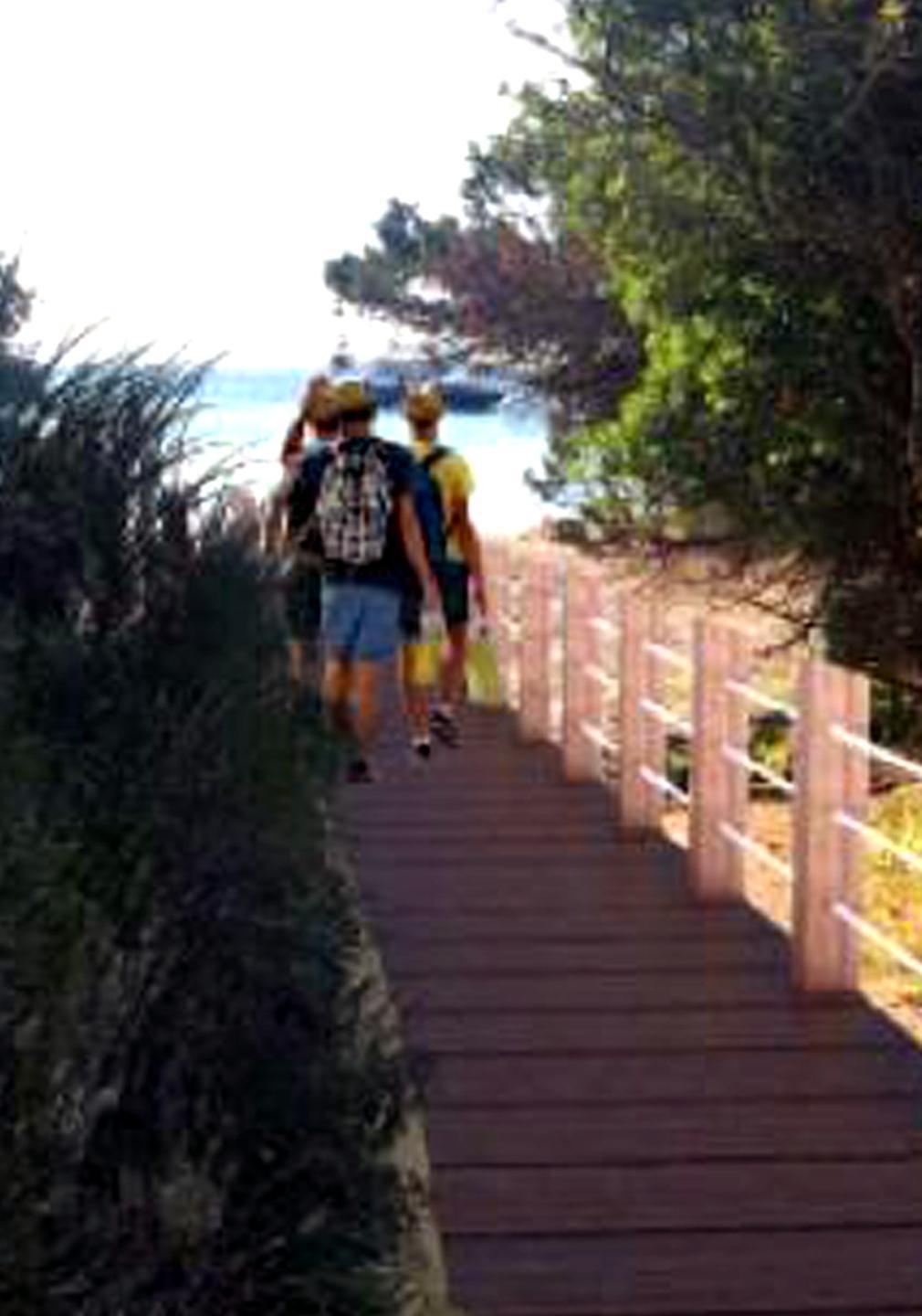 Parco di Capriccioli: percorsi, passerelle e accessi limitati 