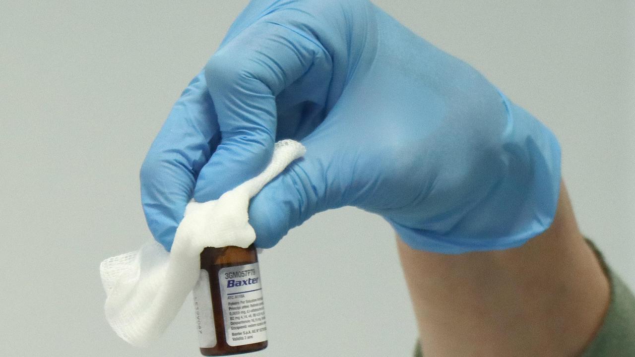 Un flacone con il vaccino anti-coronavirus