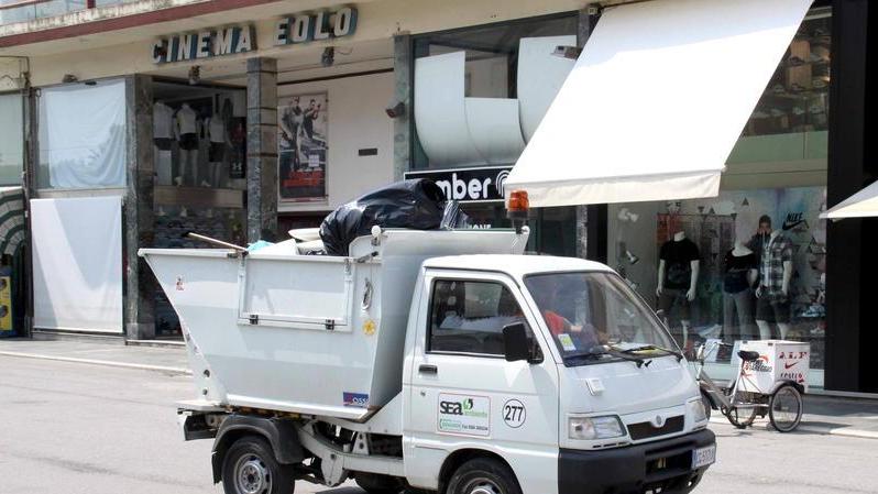 Tassa sui rifiuti ridotta a stabilimenti balneari distributori e distretti Asl