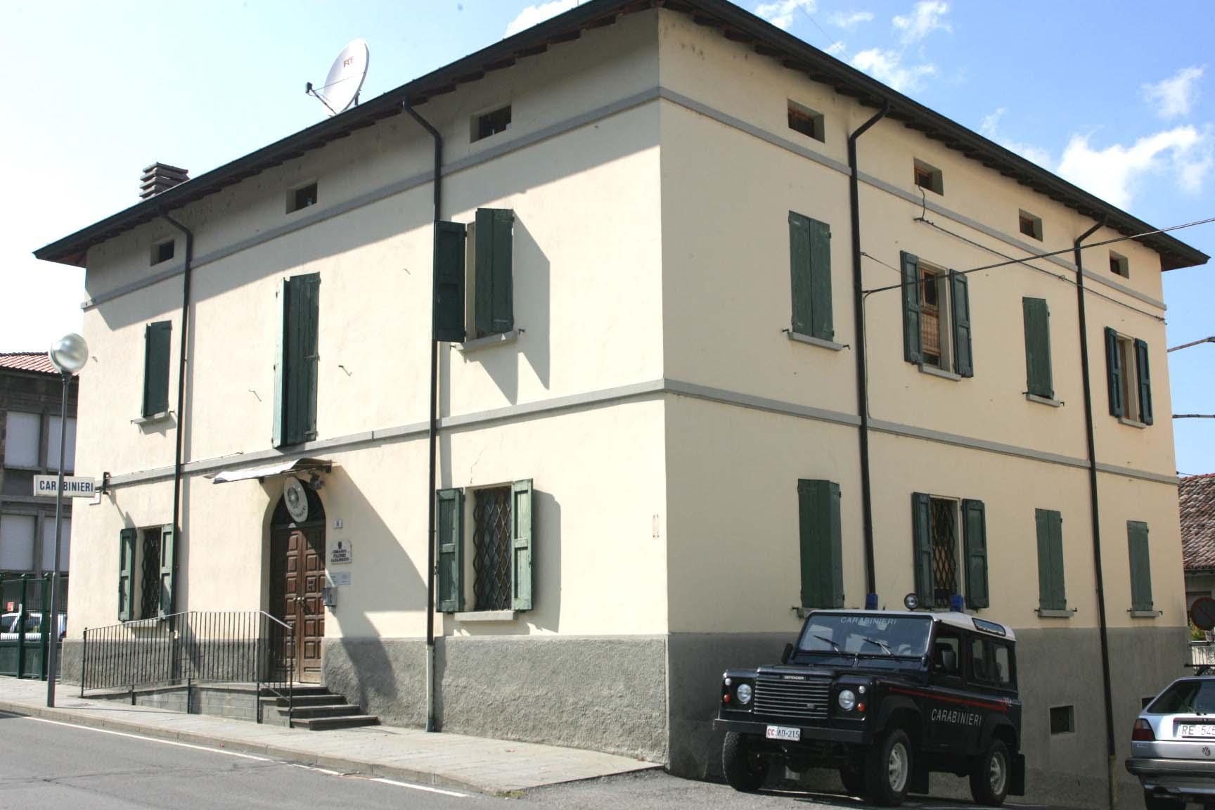 La caserma dfei carabinieri di Carpineti