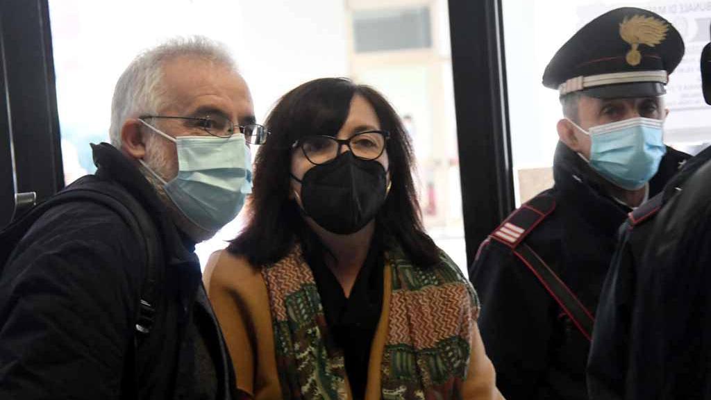 «Fa specie che un funzionario danneggi di proposito i bambini»