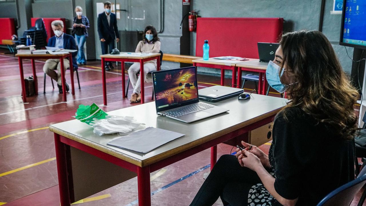 Settemila firma per posticipare il rientro nelle scuole sarde