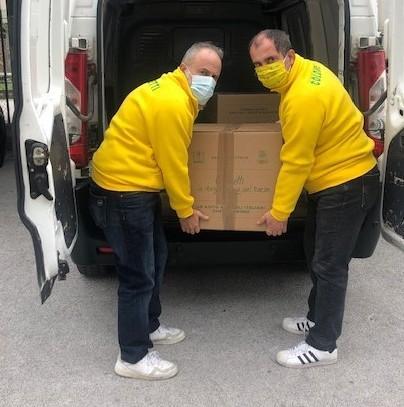 Agricoltori e solidarietà Coldiretti dona la spesa alle famiglie bisognose 