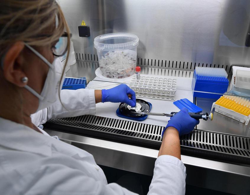 Brusca frenata dei nuovi contagi ma il virus fa altre due vittime 