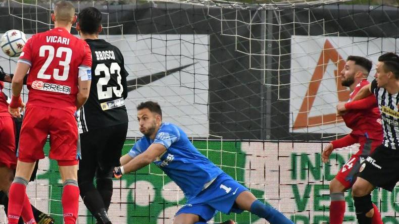 Luca Ranieri, difensore presente a tutto campo Da lui gli unici pericoli per la porta dell’Ascoli