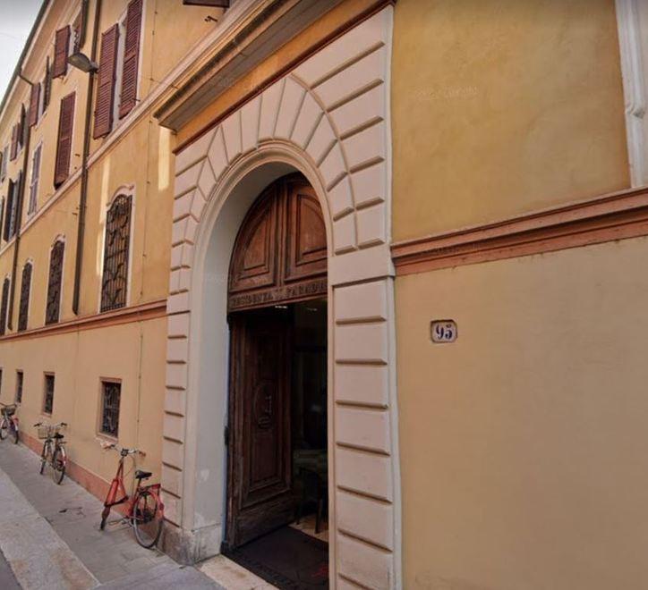 Ferrara. Tamponi e personale aggiunto nella Residenza Paradiso 