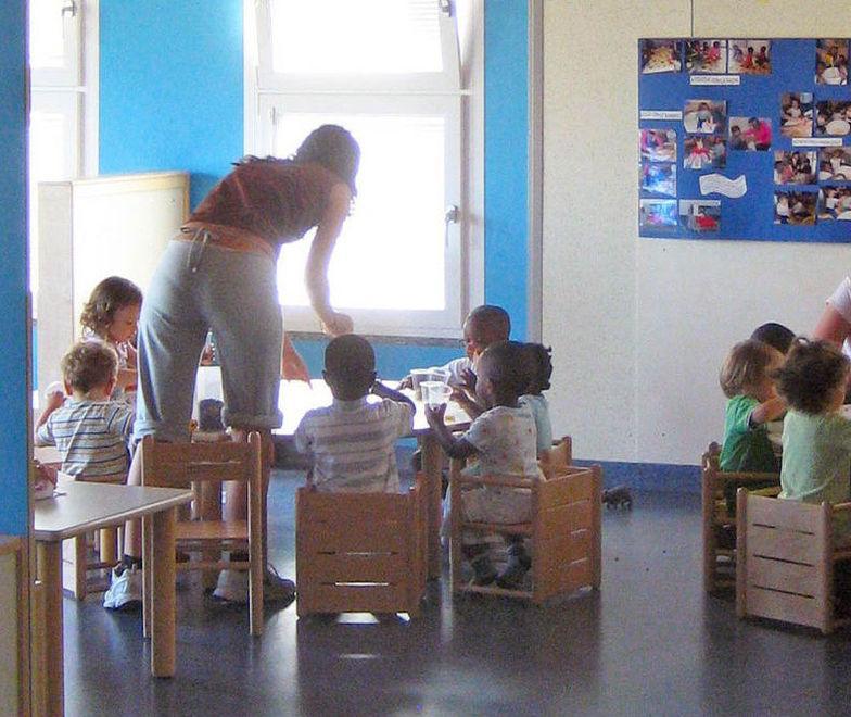 Il Comune assume a tempo pieno 10 nuove insegnanti per l’infanzia