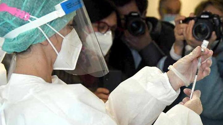 Vaccino, dal 30 dicembre si parte nelle Rsa