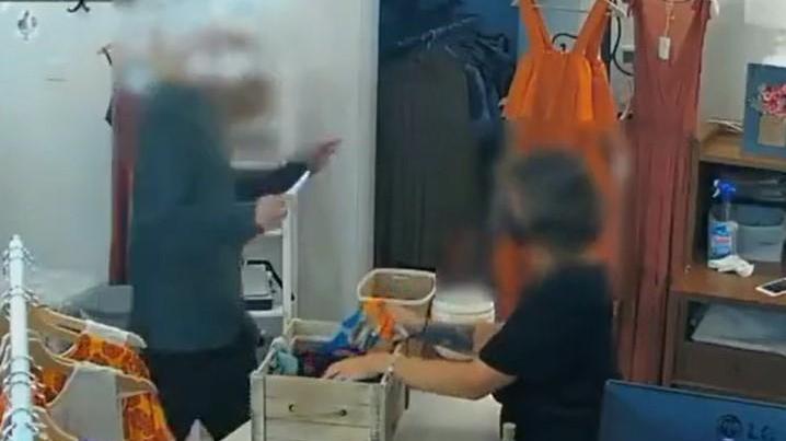 Modena, la polizia arresta rapinatore seriale di negozi