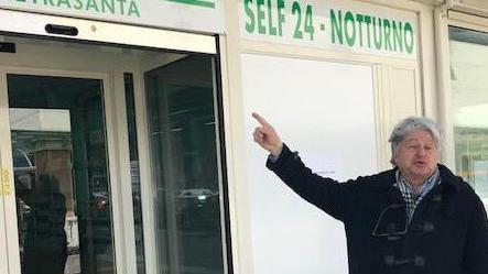 Farmacia, conti in ordine e polemiche
