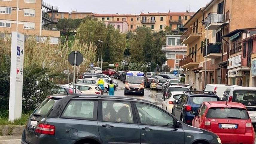 Un solo positivo, atteso oggi l’esito di 150 tamponi