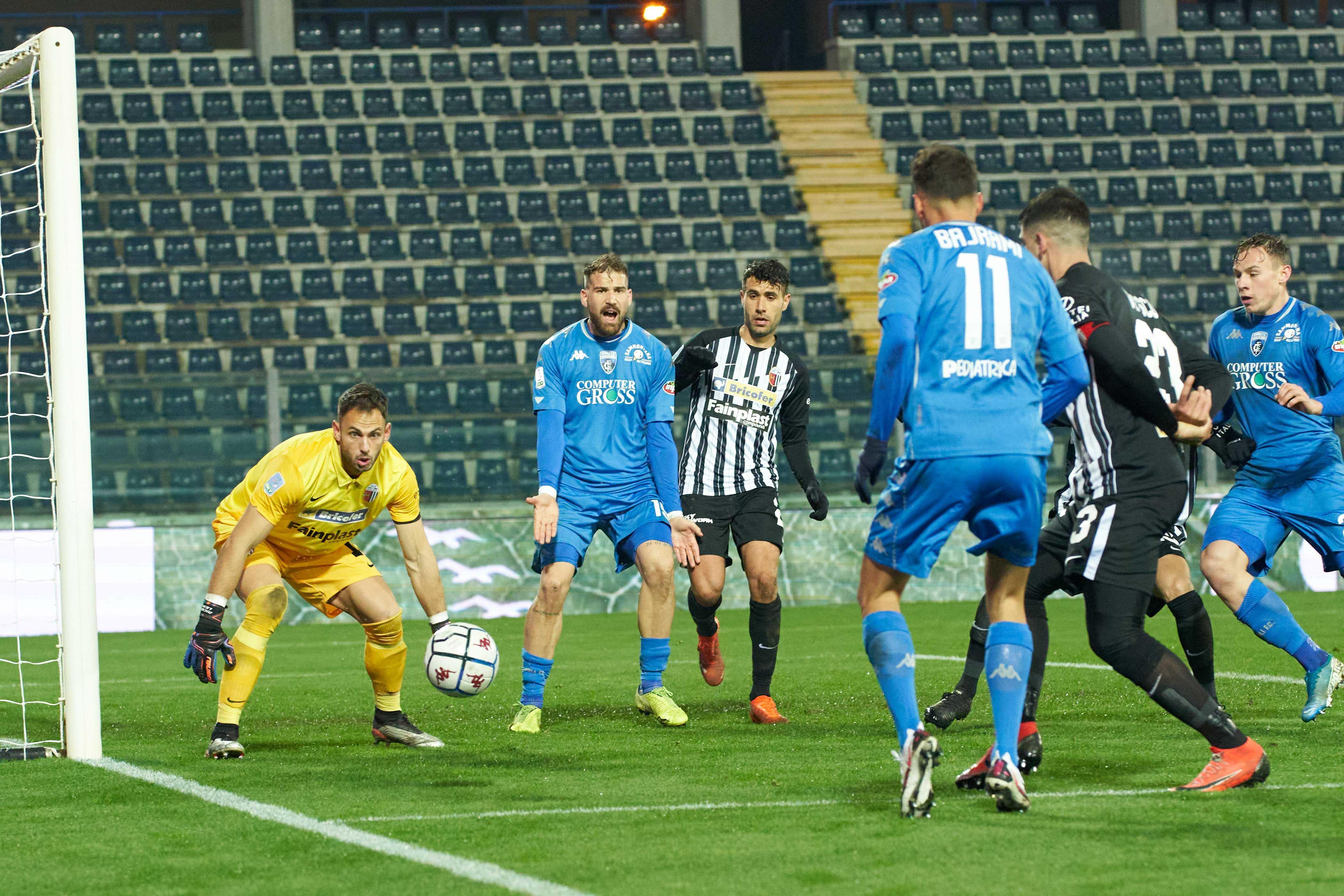 L'Empoli non sfonda con l'Ascoli ma il pareggio vale il primato