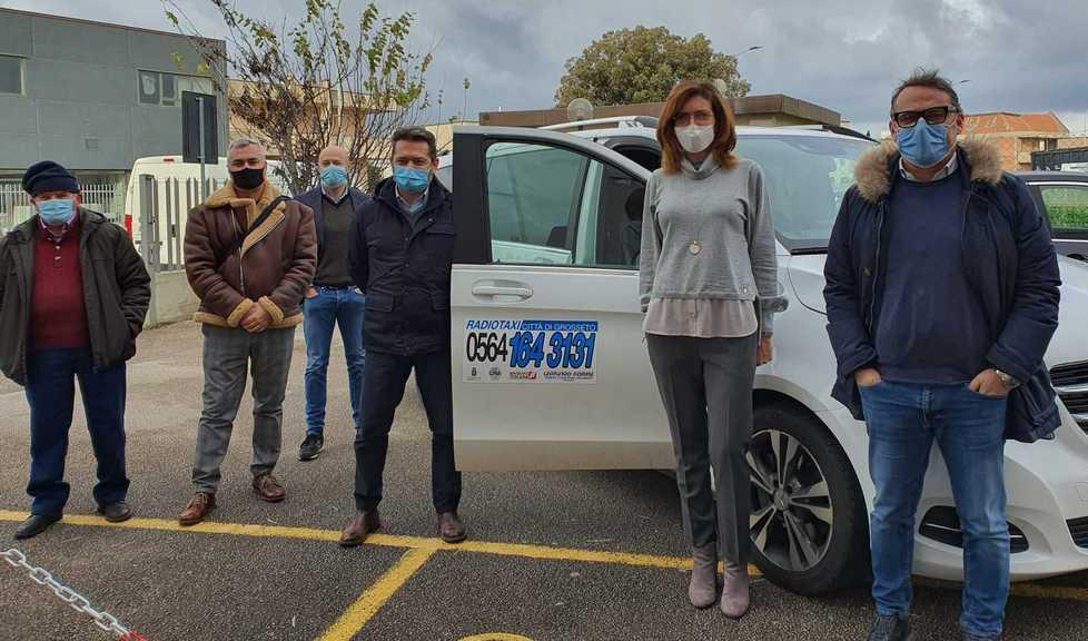 Arriva Radio Taxi: così gli autisti sfidano l’anno nero della crisi 