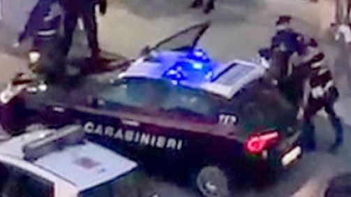 Protesta di un residente «Troppi assembramenti bisogna fare qualcosa»