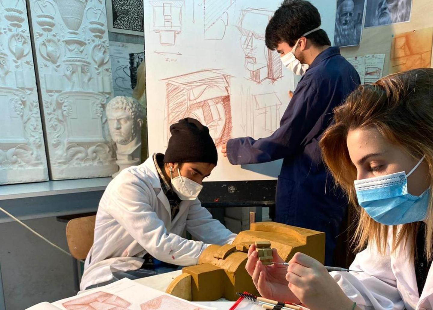 Pasticceria e design in onore di Tavolara 