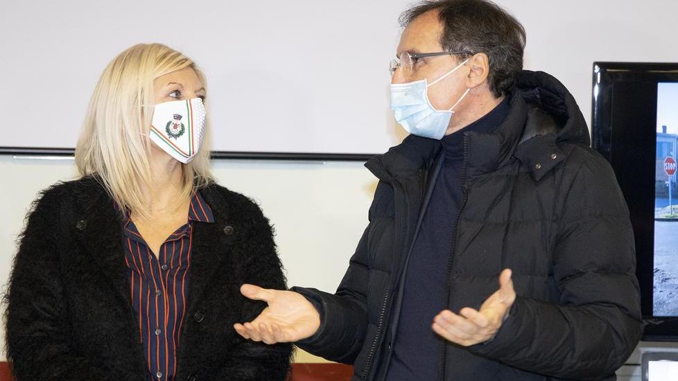 Alluvione di Nonantola. Il ministro Boccia detta la linea dall’argine «Rimborsi veloci e maggiore sicurezza»