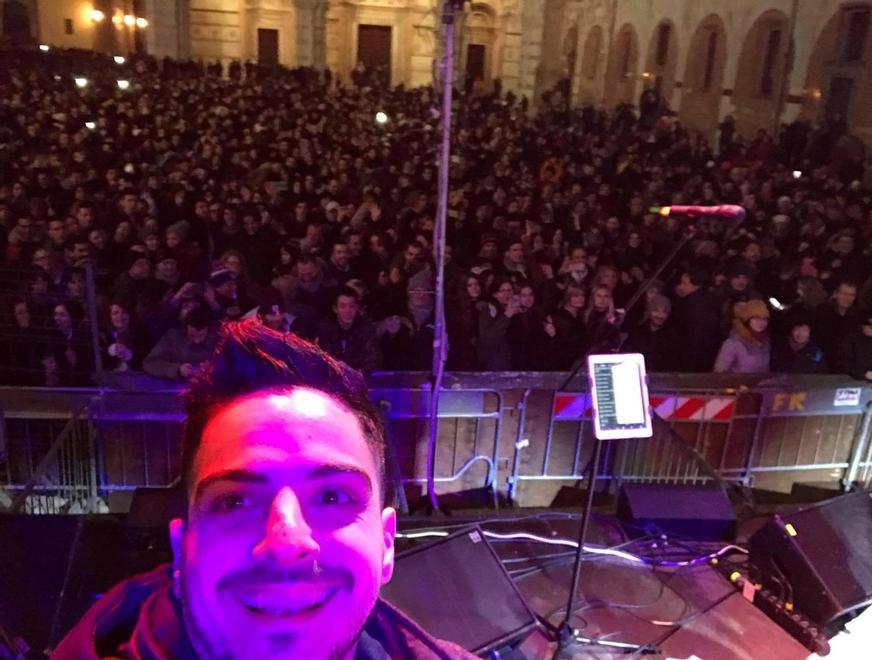 Il dj del Capodanno in piazza San Martino: «Mancherà il calore della gente, ci rifaremo» 