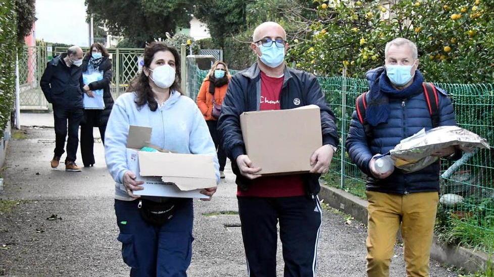 Il 1° gennaio somministrazioni a chi lavora con i positivi