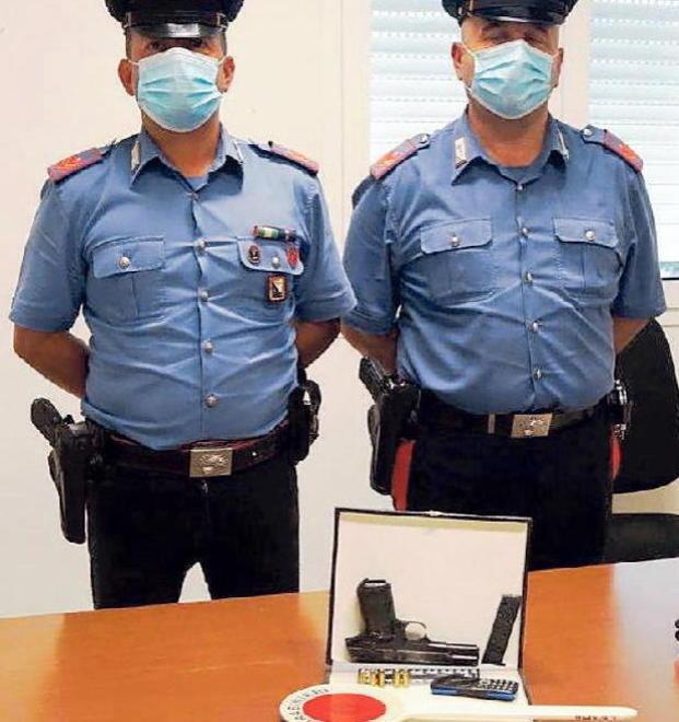 Una tentata rapina con pistola clandestina No al patteggiamento 