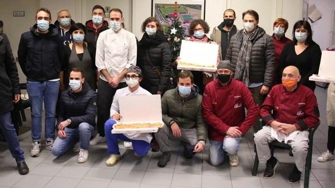 Duecento maxi pizze per famiglie bisognose