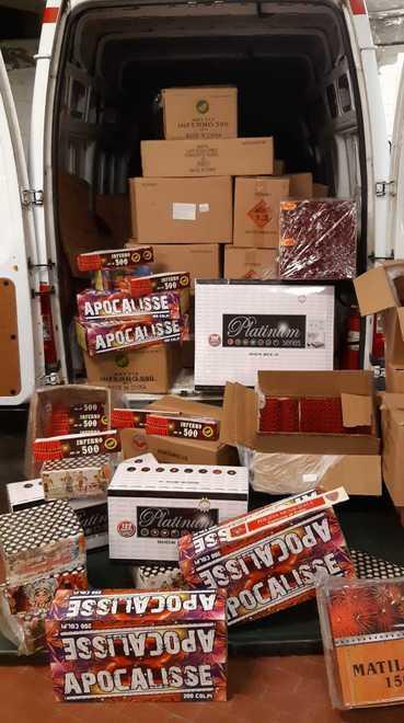 Una tonnellata di botti abusivi nel garage 